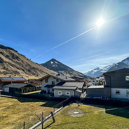 Alpine Goldquell - Infrarot Kabine, National Park Sommerkarte Und Bergblick * راوريس