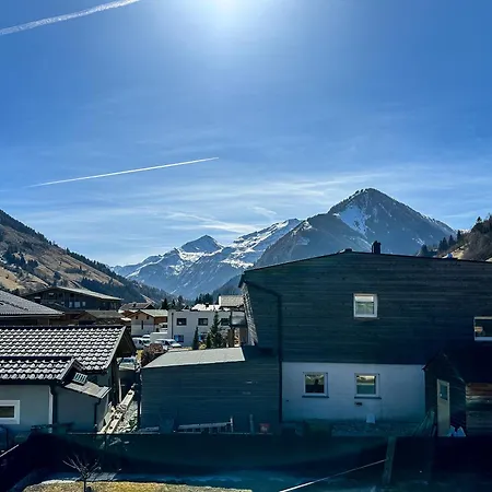 Alpine Goldquell - Infrarot Kabine, National Park Sommerkarte Und Bergblick Daire