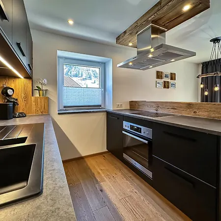 Alpine Goldquell - Infrarot Kabine, National Park Sommerkarte Und Bergblick Rauris